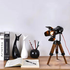 Retro Treibein Tischlampe Cinema – Industrielles Design