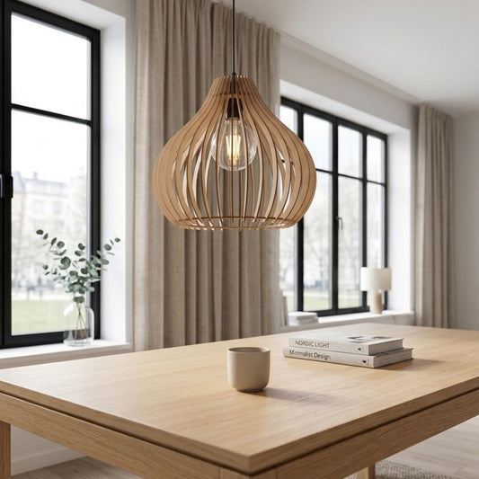 Elegante Deckenlampe aus Naturholz – Skulpturales Tropfenförmiges Design